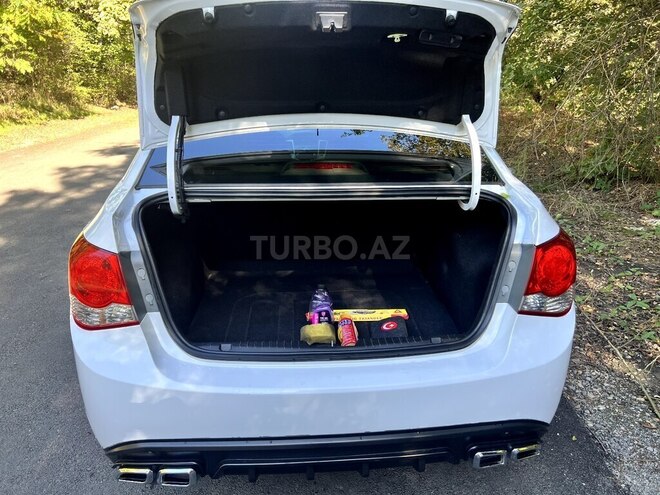 Chevrolet Cruze 2015, 185,921 km - 1.4 l - Qusar