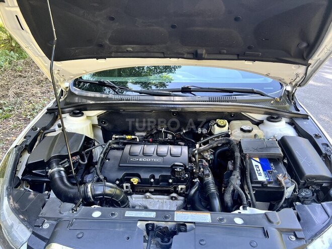 Chevrolet Cruze 2015, 185,921 km - 1.4 l - Qusar