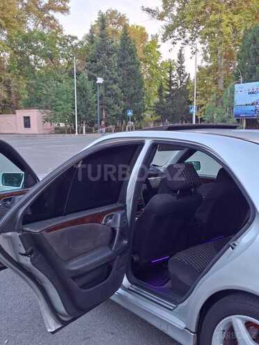Mercedes E 240 1998, 200,000 km - 2.4 l - Mingəçevir