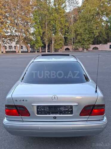 Mercedes E 240 1998, 200,000 km - 2.4 l - Mingəçevir