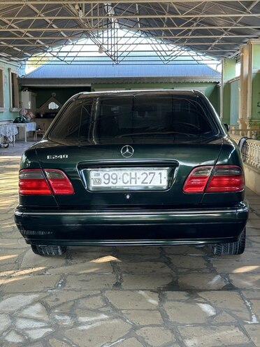 Mercedes E 240 2001, 409,000 km - 2.6 l - Bakı
