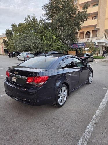 Chevrolet Cruze 2015, 301,587 km - 1.4 l - Şirvan