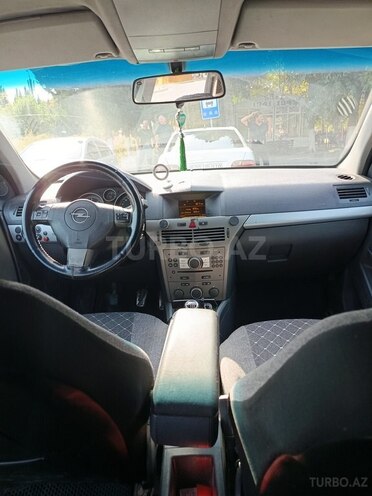 Opel Astra 2006, 3,500,550 km - 1.3 l - Mingəçevir