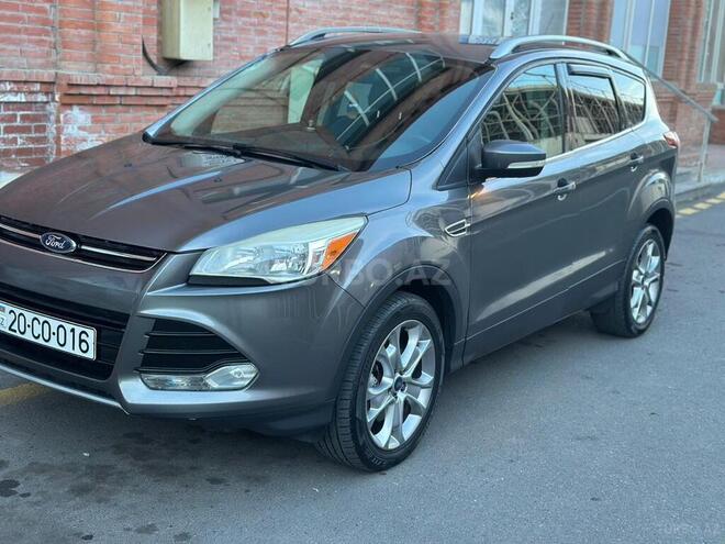 Ford Escape 2014, 240,000 km - 1.6 l - Gəncə