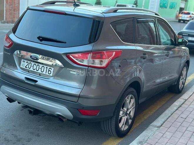 Ford Escape 2014, 240,000 km - 1.6 l - Gəncə