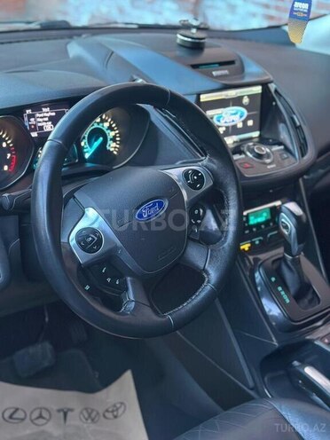 Ford Escape 2014, 240,000 km - 1.6 l - Gəncə