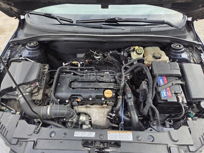 Chevrolet Cruze 2015, 301,587 km - 1.4 l - Şirvan