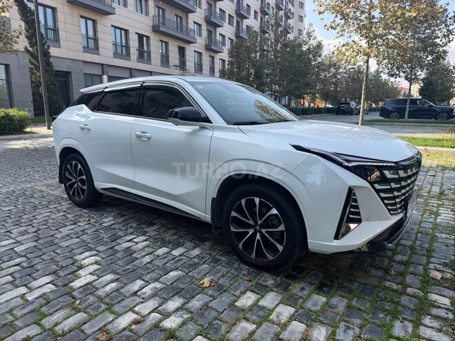 Changan  2024, 50,000 km - 1.5 l - Bakı