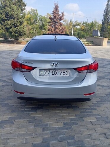 Hyundai Elantra 2015, 209,000 km - 1.8 l - Ağcabədi