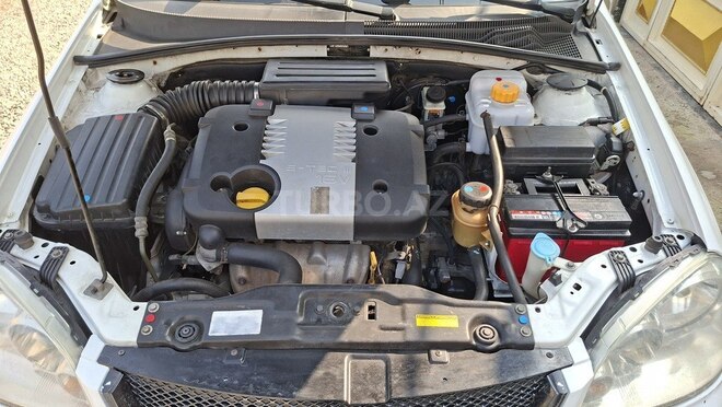 Chevrolet Lacetti 2010, 377,200 km - 1.8 l - Salyan