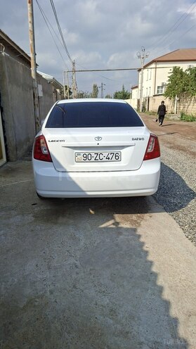 Chevrolet Lacetti 2010, 377,200 km - 1.8 l - Salyan