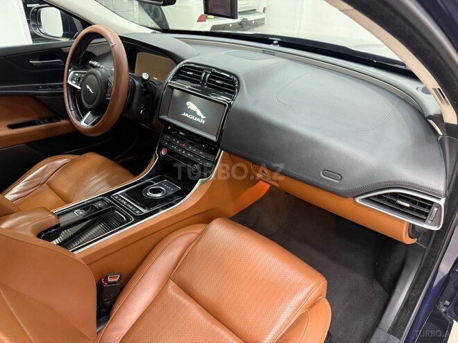 Jaguar XE 2018, 115,000 km - 2.0 l - Bakı