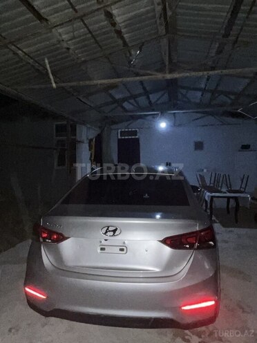 Hyundai Accent 2020, 318,650 km - 1.6 l - Bakı