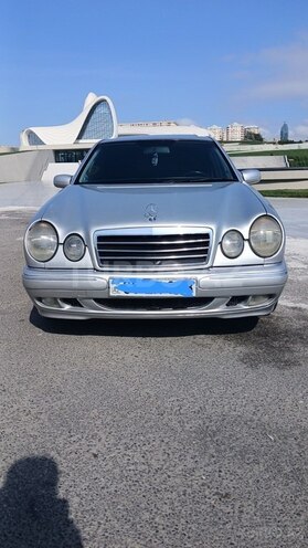 Mercedes E 240 1998, 370,000 km - 2.4 л - Bakı