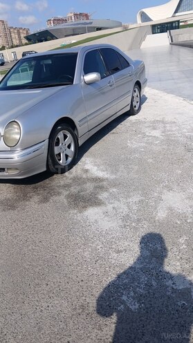 Mercedes E 240 1998, 370,000 km - 2.4 л - Bakı