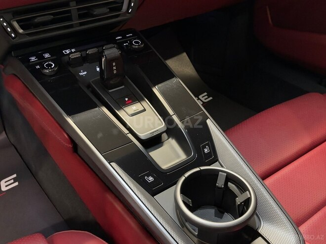 Porsche  2022, 26,000 km - 3.0 l - Bakı