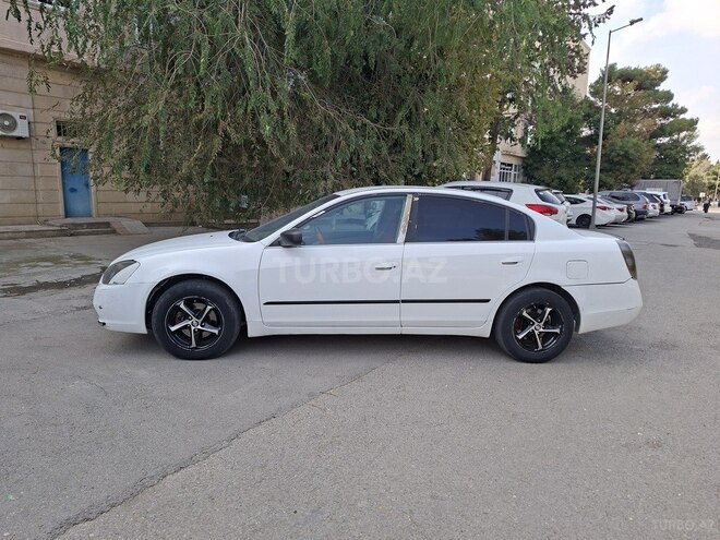 Nissan Altima 2006, 285,000 km - 2.5 l - Bakı