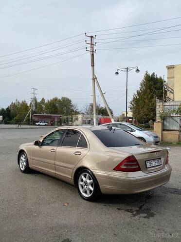 Mercedes C 240 2000, 400,000 km - 2.6 l - Mingəçevir