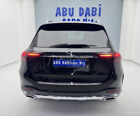 Mercedes  2025, 11,700 km - 2.0 l - Bakı
