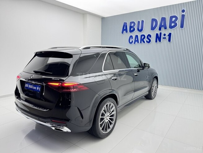 Mercedes  2025, 11,700 km - 2.0 l - Bakı