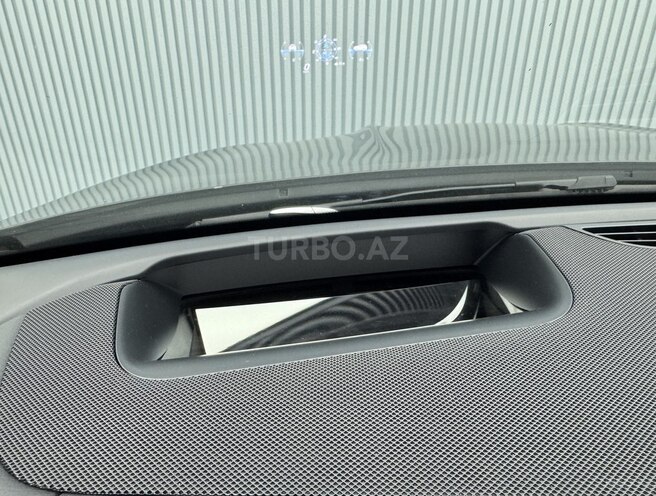 Mercedes  2025, 11,700 km - 2.0 l - Bakı
