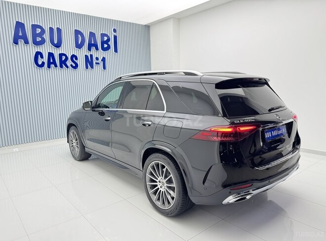 Mercedes  2025, 11,700 km - 2.0 l - Bakı