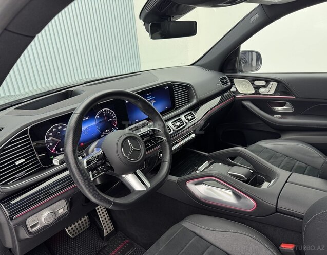 Mercedes  2025, 11,700 km - 2.0 l - Bakı