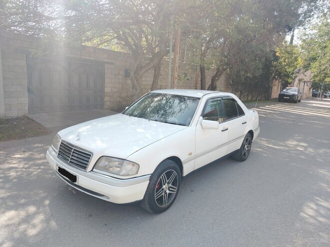 Mercedes C 220 1994, 356,809 km - 2.2 l - Bakı