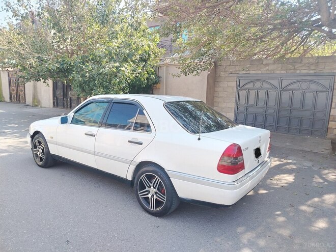 Mercedes C 220 1994, 356,809 km - 2.2 l - Bakı