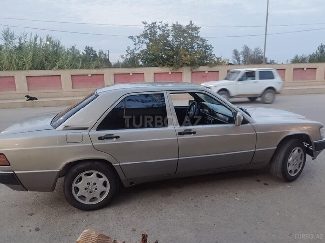 Mercedes 190 1989, 150,000 km - 2.0 l - Ağcabədi