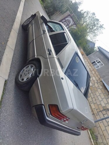 Mercedes 190 1989, 150,000 km - 2.0 l - Ağcabədi