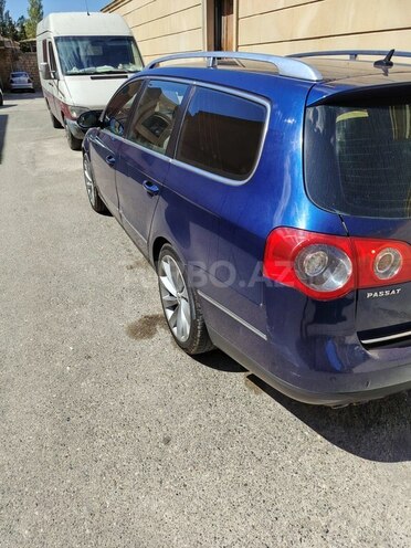 Volkswagen Passat 2005, 213,000 km - 1.9 l - Bakı