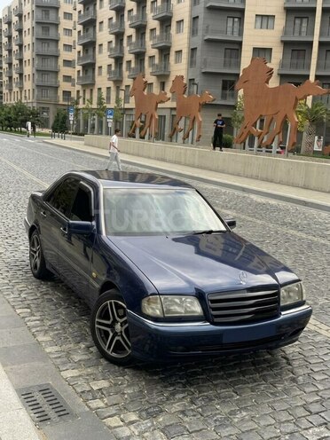 Mercedes C 200 1997, 450,000 km - 2.0 l - Bakı