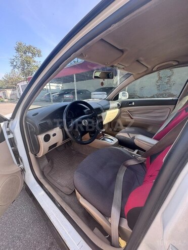 Volkswagen Passat 2000, 180,000 km - 1.8 l - Bakı