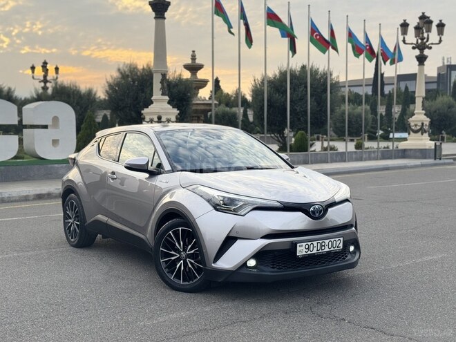 Toyota C-HR 2020, 28,600 km - 1.8 l - Gəncə