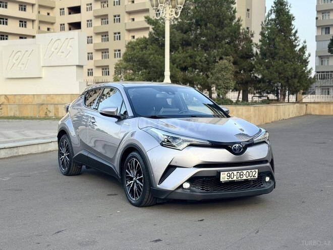 Toyota C-HR 2020, 28,600 km - 1.8 l - Gəncə