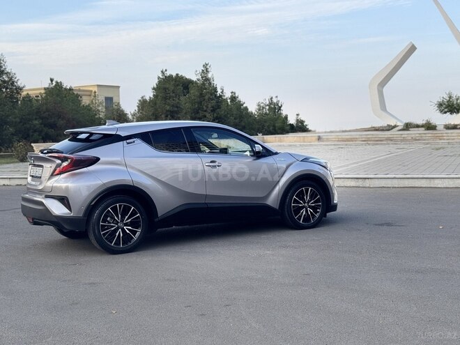 Toyota C-HR 2020, 28,600 km - 1.8 l - Gəncə