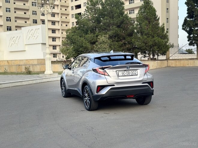 Toyota C-HR 2020, 28,600 km - 1.8 l - Gəncə