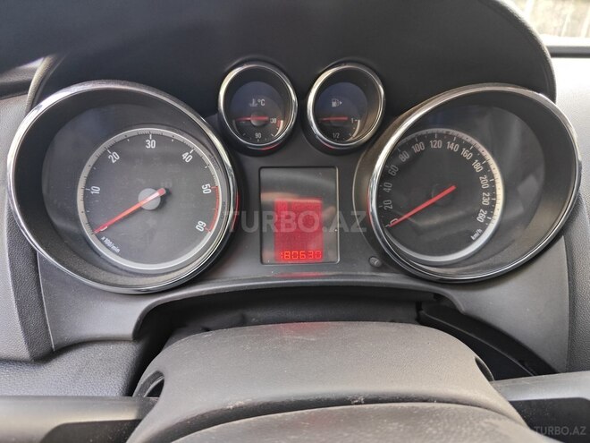 Opel Astra 2012, 200,000 km - 1.3 l - Bakı