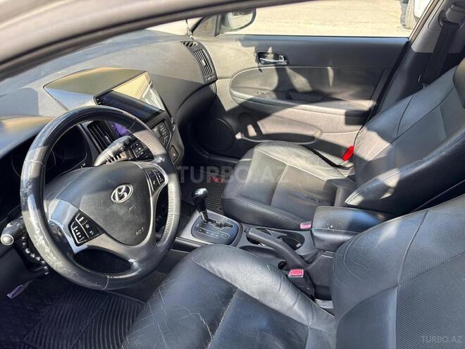 Hyundai i30 2011, 289,000 km - 1.6 l - Bakı