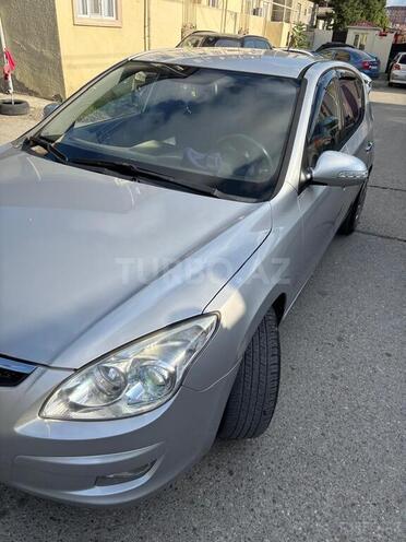 Hyundai i30 2011, 289,000 km - 1.6 l - Bakı