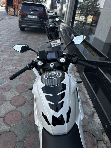 CFMOTO 250 SR 2025, 5,300 km - 0.3 l - Bakı