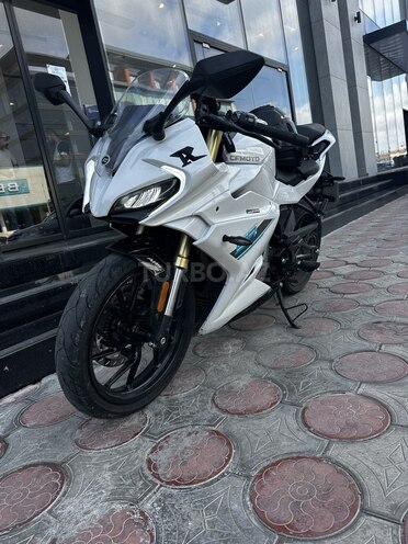CFMOTO 250 SR 2025, 5,300 km - 0.3 l - Bakı