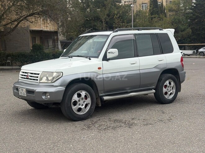 Mitsubishi Pajero io 1999, 186,000 km - 1.8 l - Bakı