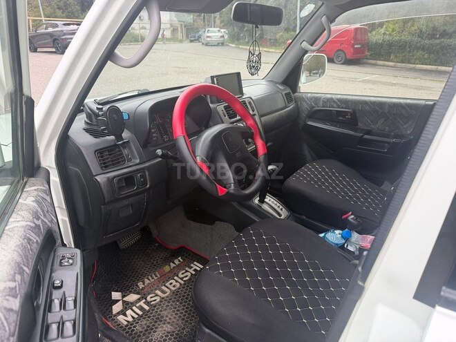 Mitsubishi Pajero io 1999, 186,000 km - 1.8 l - Bakı