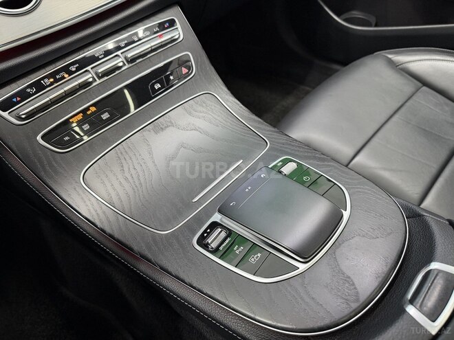 Mercedes E 300 de 2020, 112,200 km - 2.0 l - Bakı