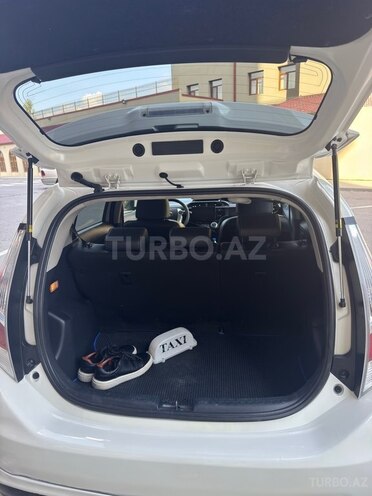 Toyota Aqua 2015, 220,000 km - 1.5 l - Bakı