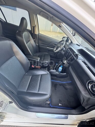 Toyota Aqua 2015, 220,000 km - 1.5 l - Bakı