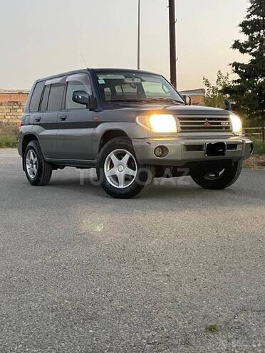 Mitsubishi Pajero io 1999, 224,498 km - 1.8 л - Bakı