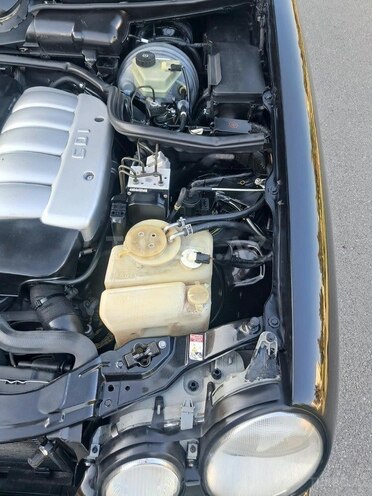 Mercedes E 270 1999, 325,600 km - 2.7 l - Sumqayıt